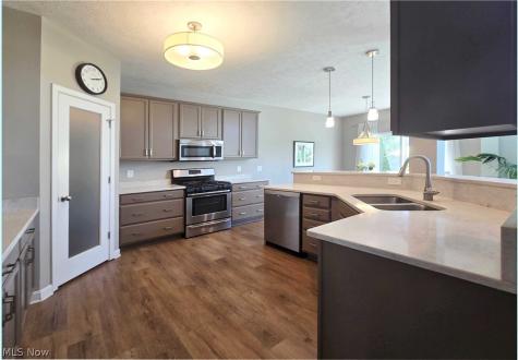 608 Aubrielle Avenue Avon Lake OH 44012