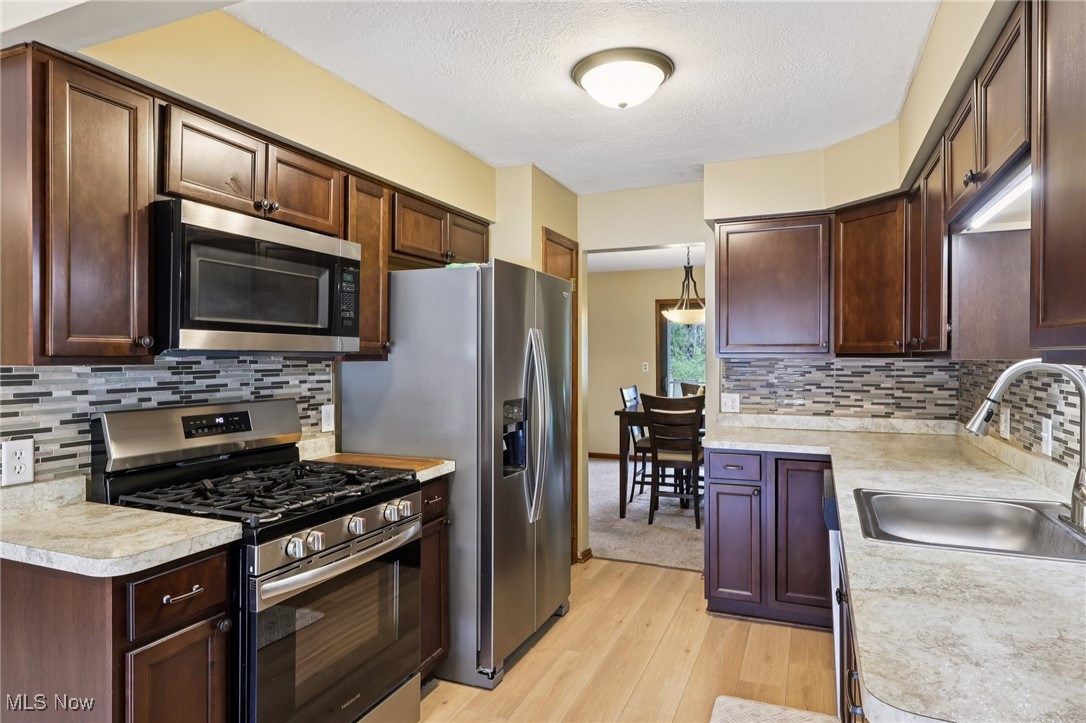 43 Picadilly Court Kent OH 44240