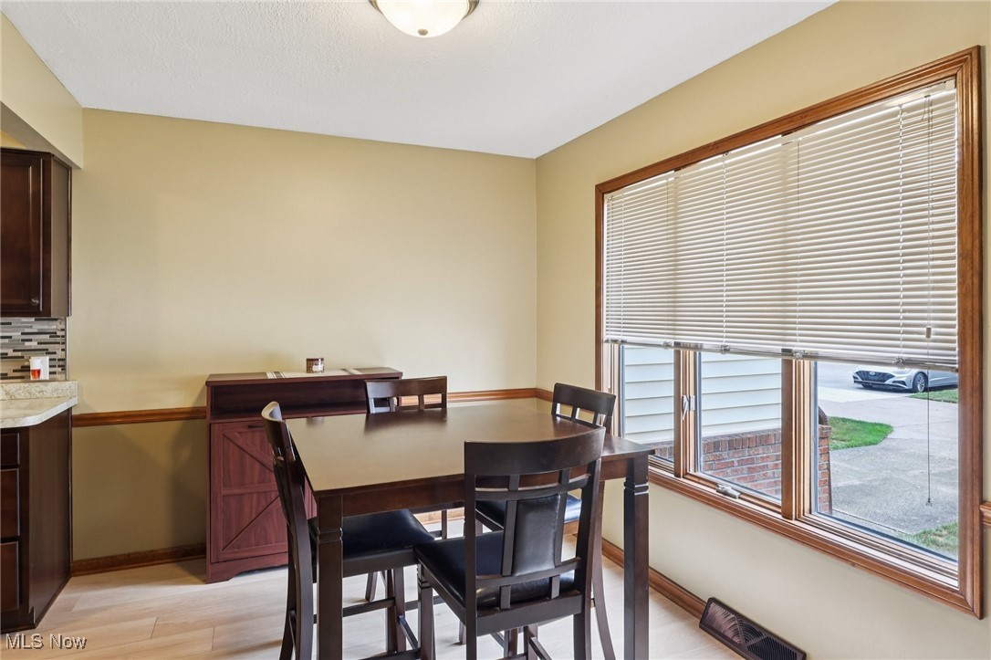 43 Picadilly Court Kent OH 44240