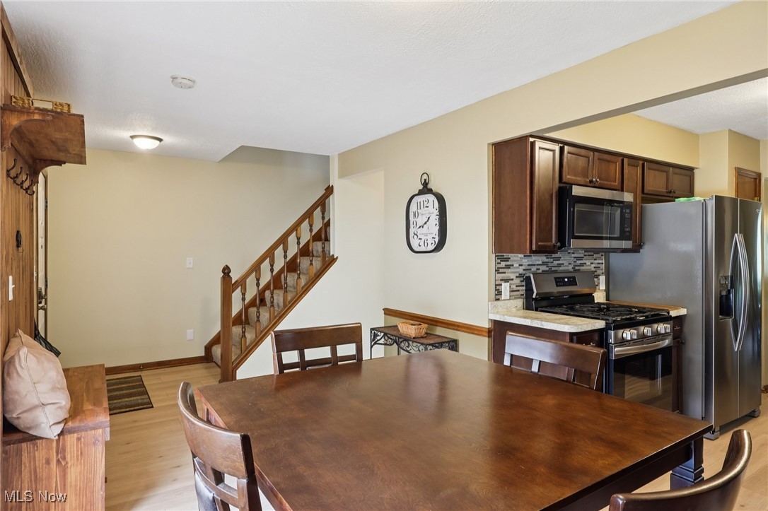 43 Picadilly Court Kent OH 44240