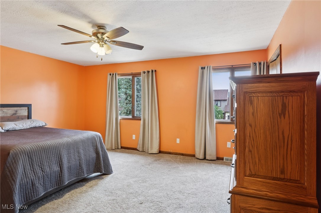 43 Picadilly Court Kent OH 44240