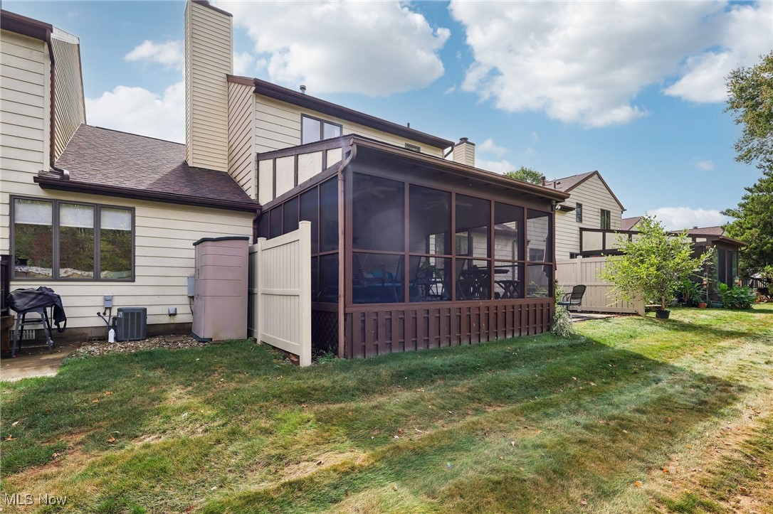 43 Picadilly Court Kent OH 44240