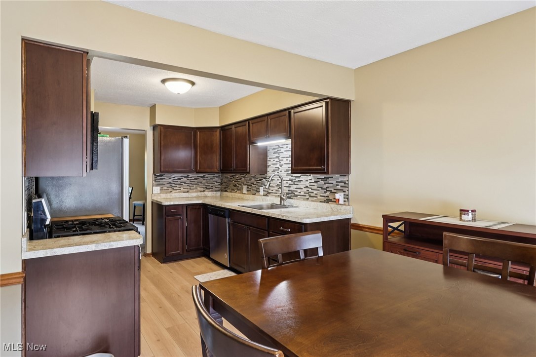 43 Picadilly Court Kent OH 44240