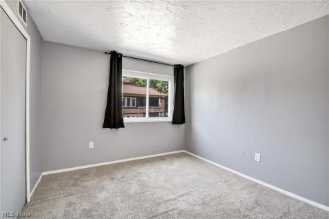12029 Clifton Boulevard Lakewood OH 44107