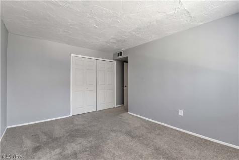 12029 Clifton Boulevard Lakewood OH 44107