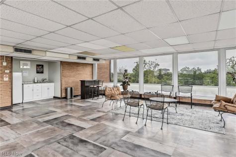 12029 Clifton Boulevard Lakewood OH 44107