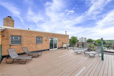 12029 Clifton Boulevard Lakewood OH 44107
