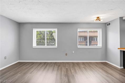 12029 Clifton Boulevard Lakewood OH 44107