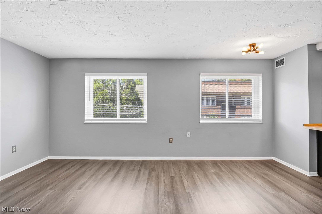 12029 Clifton Boulevard Lakewood OH 44107