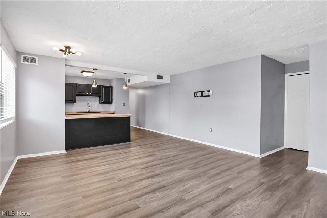 12029 Clifton Boulevard Lakewood OH 44107