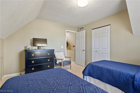 7561 Chandler Court Northfield OH 44067