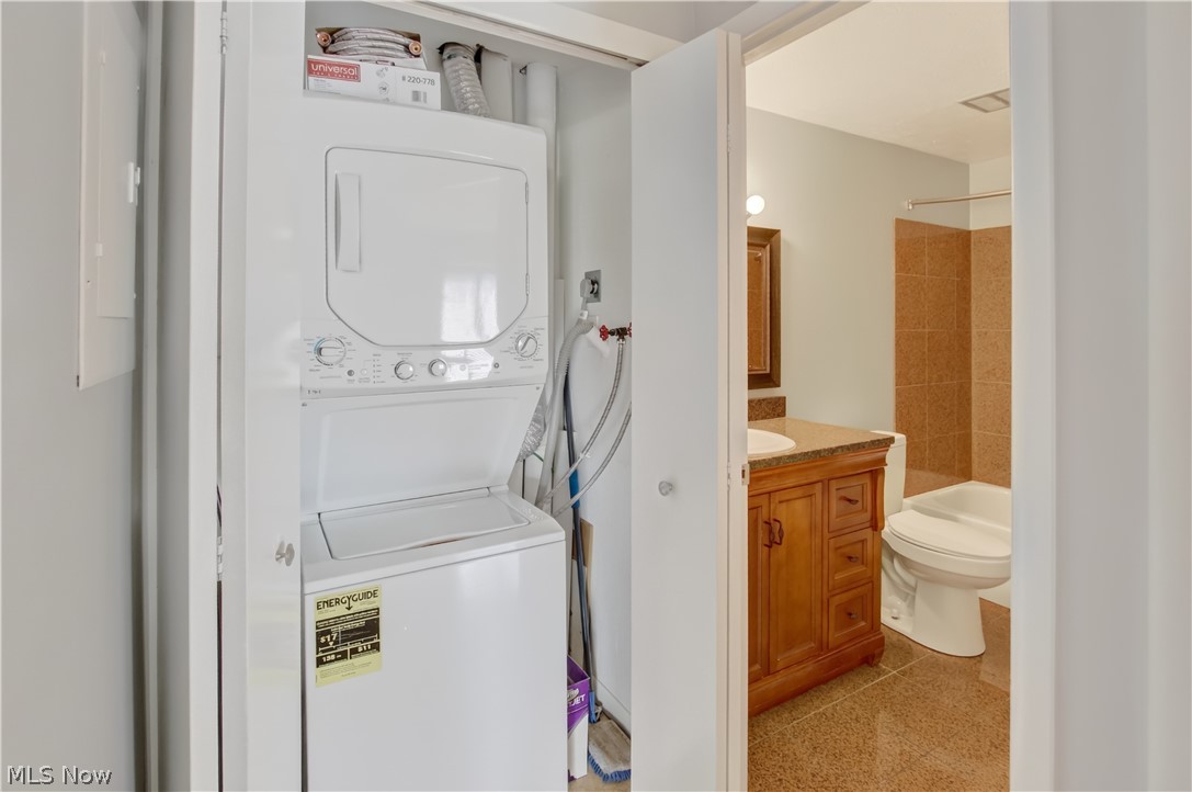 9610 Cove Drive North Royalton OH 44133