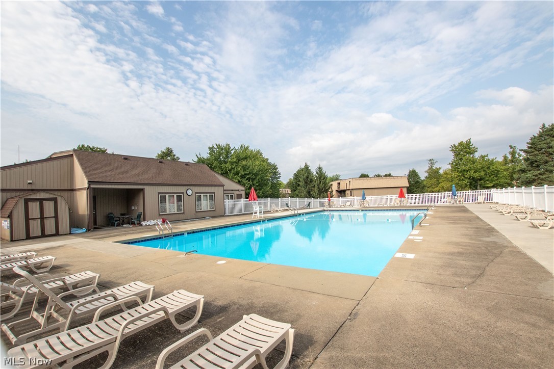 9610 Cove Drive North Royalton OH 44133