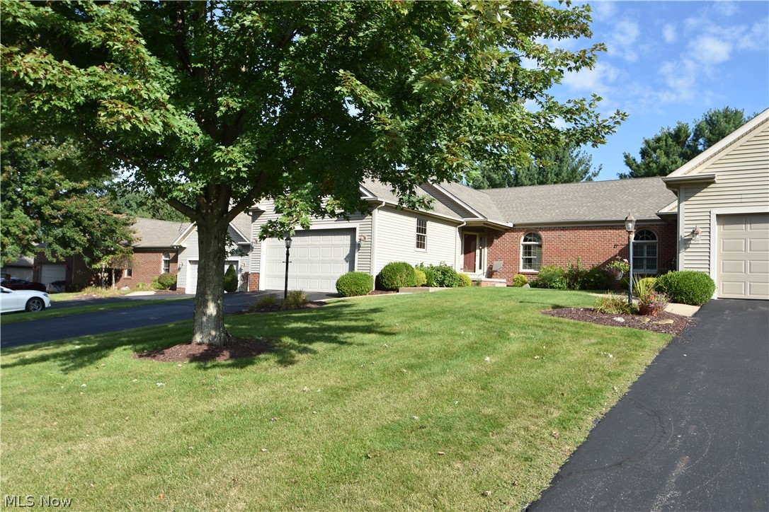 90 Montgomery Lane Canfield OH 44406