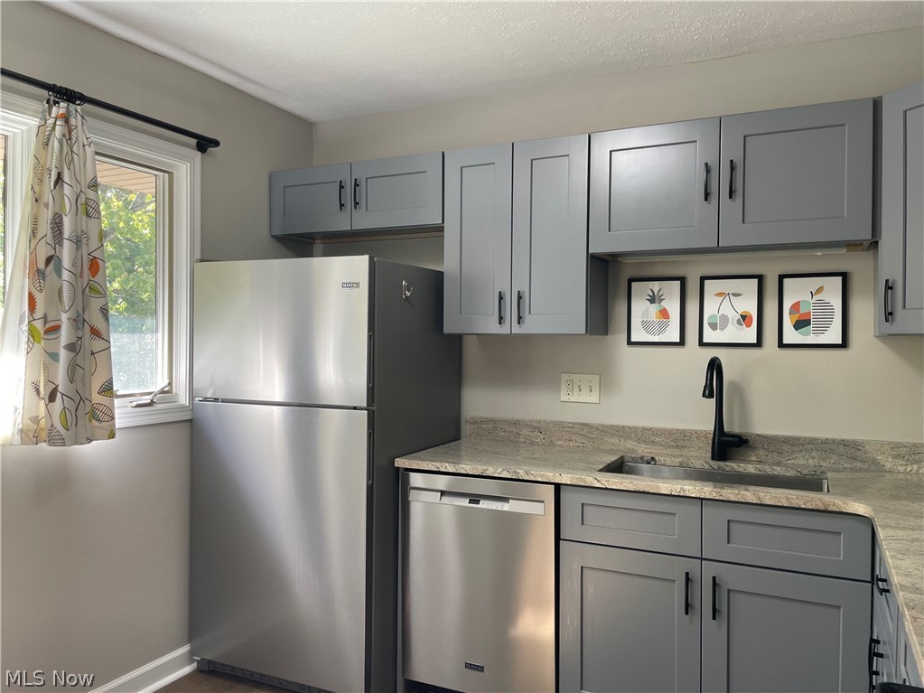 16575 Wren Road Chagrin Falls OH 44023