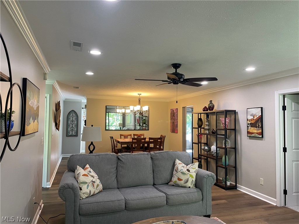 16575 Wren Road Chagrin Falls OH 44023