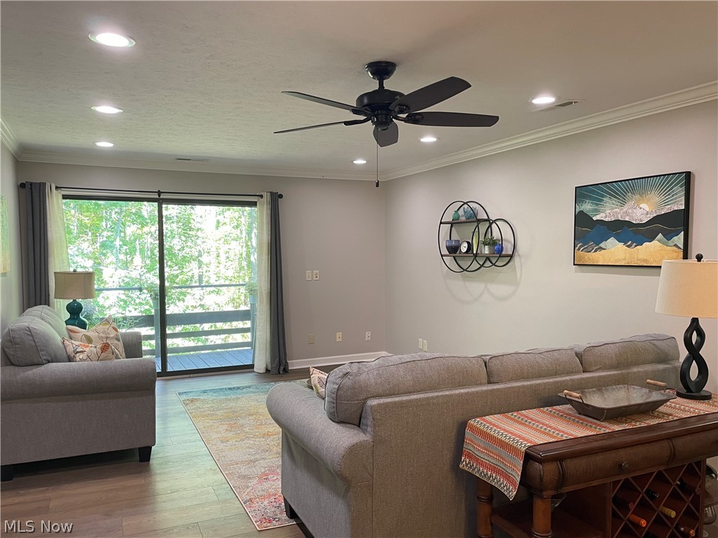16575 Wren Road Chagrin Falls OH 44023
