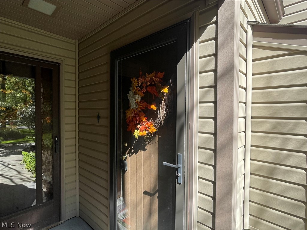 16575 Wren Road Chagrin Falls OH 44023