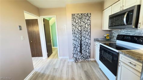 7970 Mentor Avenue Mentor OH 44060