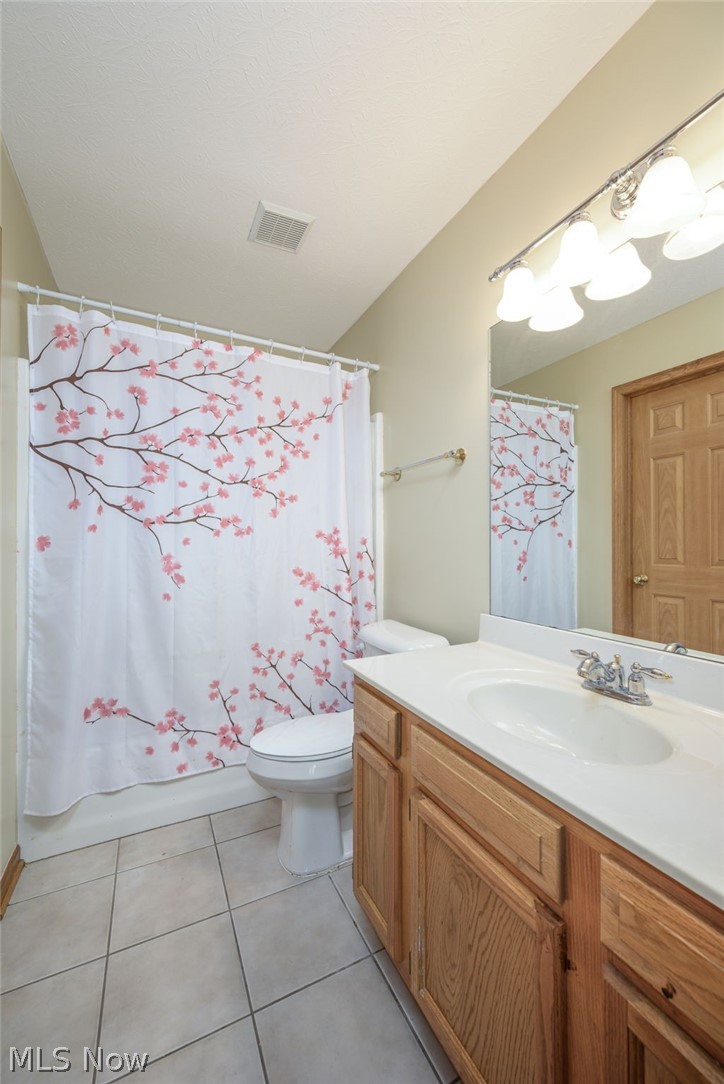 1432 Waters Edge Drive Akron OH 44313