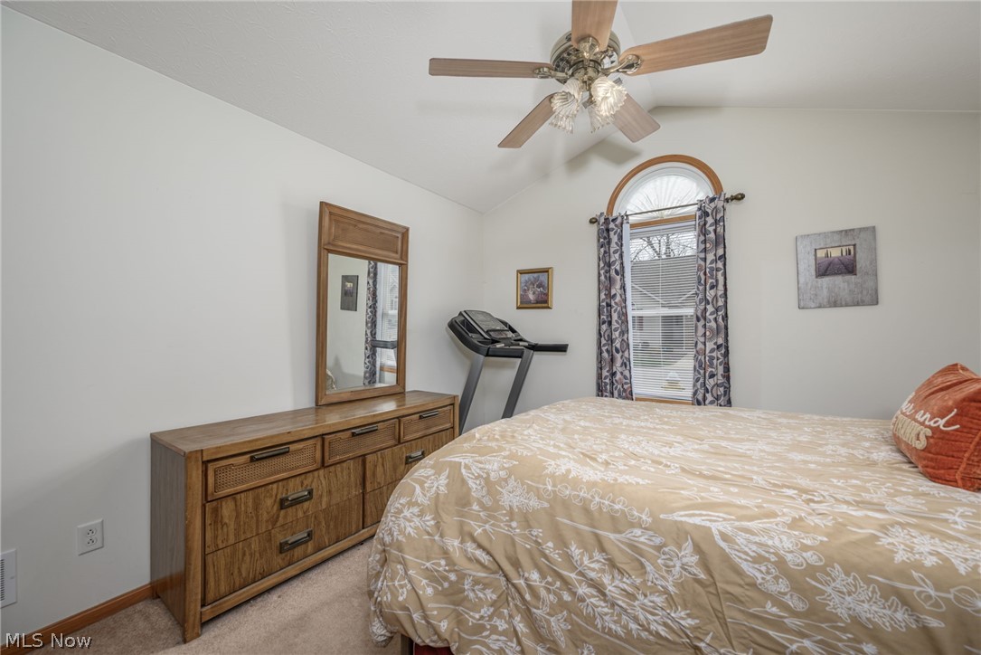 1432 Waters Edge Drive Akron OH 44313