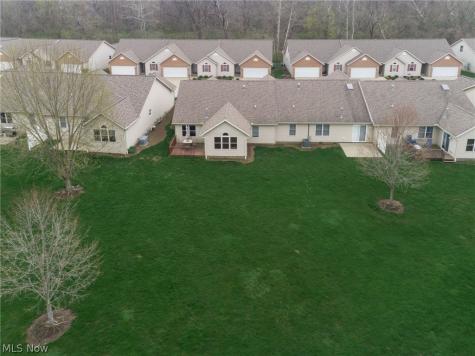 1432 Waters Edge Drive Akron OH 44313
