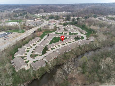 1432 Waters Edge Drive Akron OH 44313