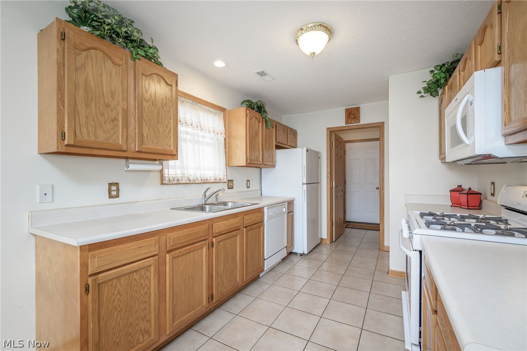 1432 Waters Edge Drive Akron OH 44313