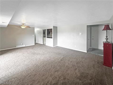 9640 Cove Drive North Royalton OH 44133