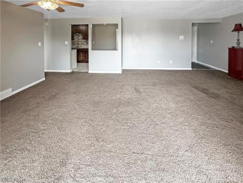 9640 Cove Drive North Royalton OH 44133