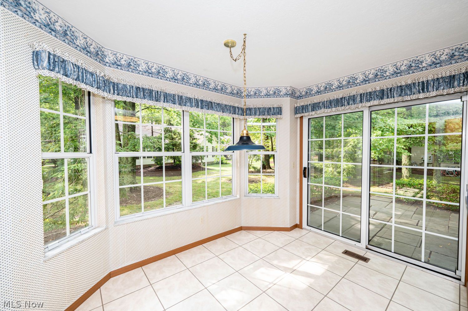 6167 Worthington Lane Mentor OH 44060
