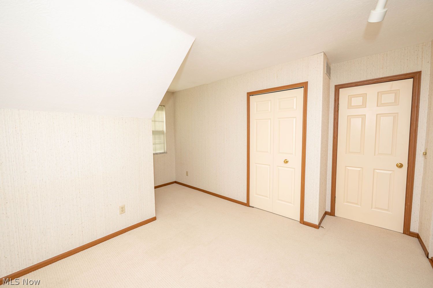 6167 Worthington Lane Mentor OH 44060