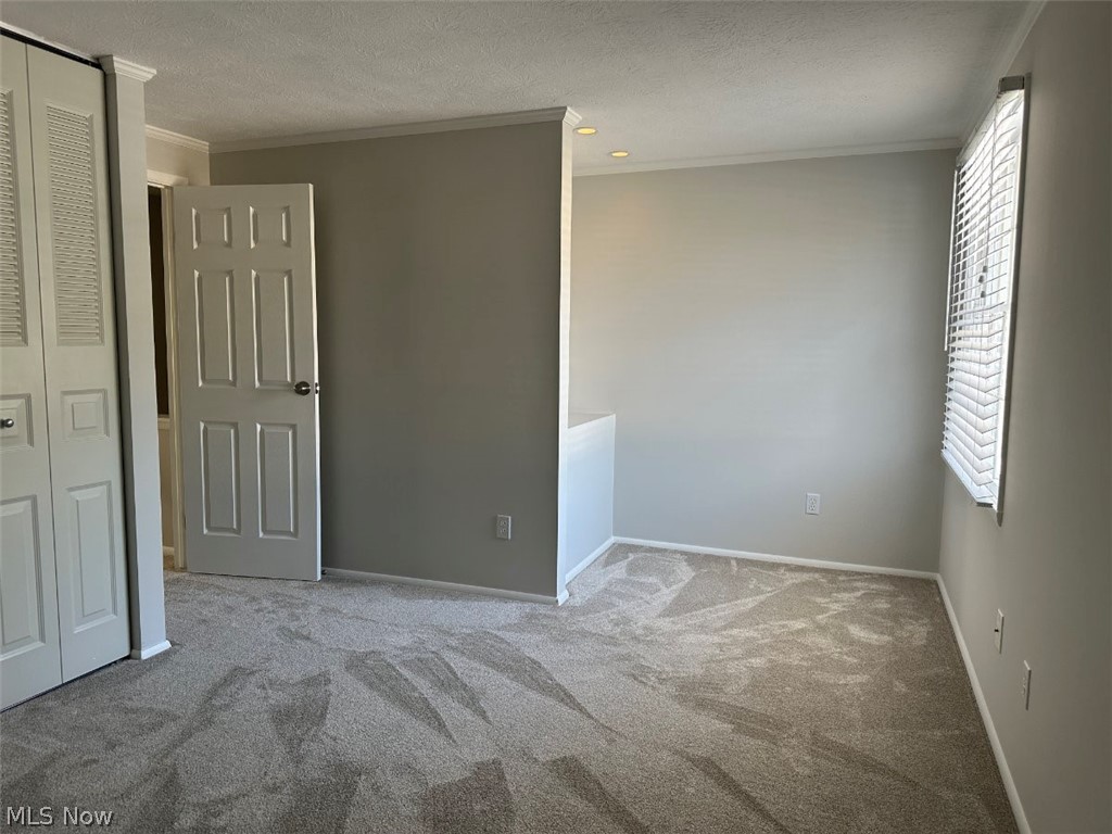 9632 E. Idlewood Drive Twinsburg OH 44087