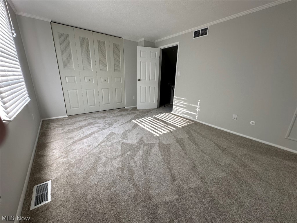 9632 E. Idlewood Drive Twinsburg OH 44087