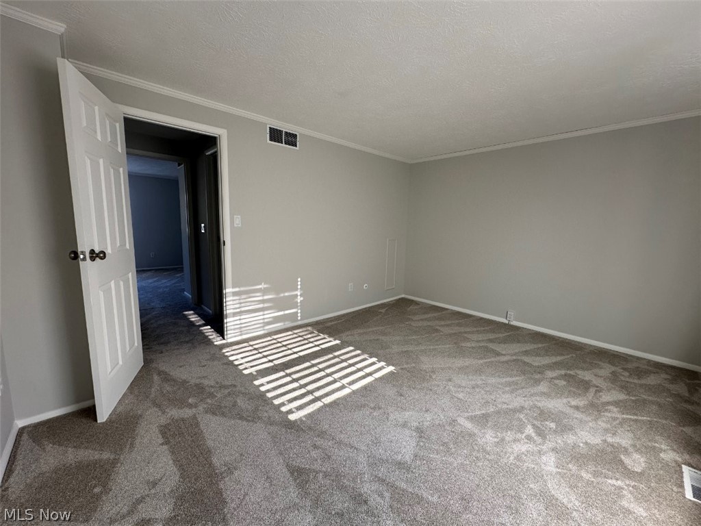 9632 E. Idlewood Drive Twinsburg OH 44087