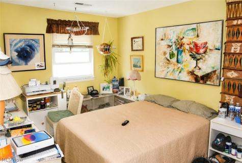 6484 State Road Parma OH 44134