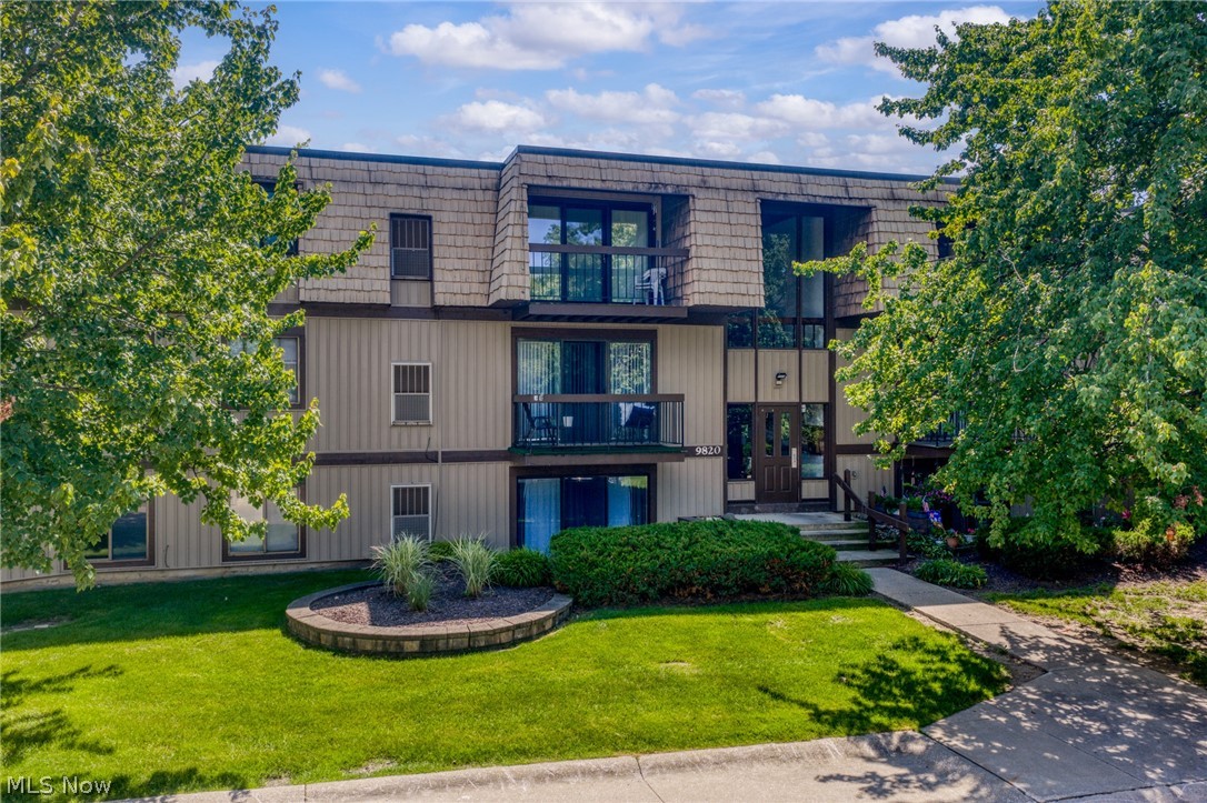 9820 Sunrise Boulevard North Royalton OH 44133