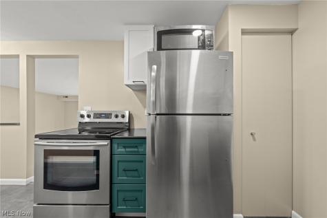 9820 Sunrise Boulevard North Royalton OH 44133
