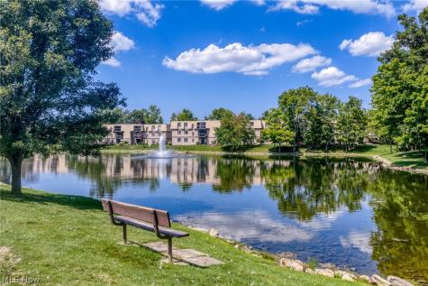 9820 Sunrise Boulevard North Royalton OH 44133
