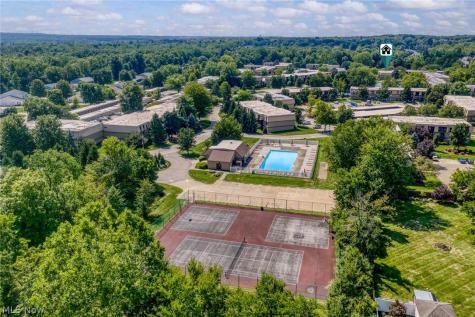 9820 Sunrise Boulevard North Royalton OH 44133