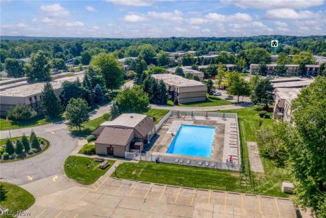 9820 Sunrise Boulevard North Royalton OH 44133