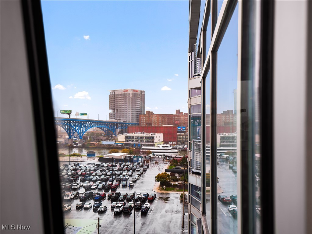 1237 Washington Avenue Cleveland OH 44113