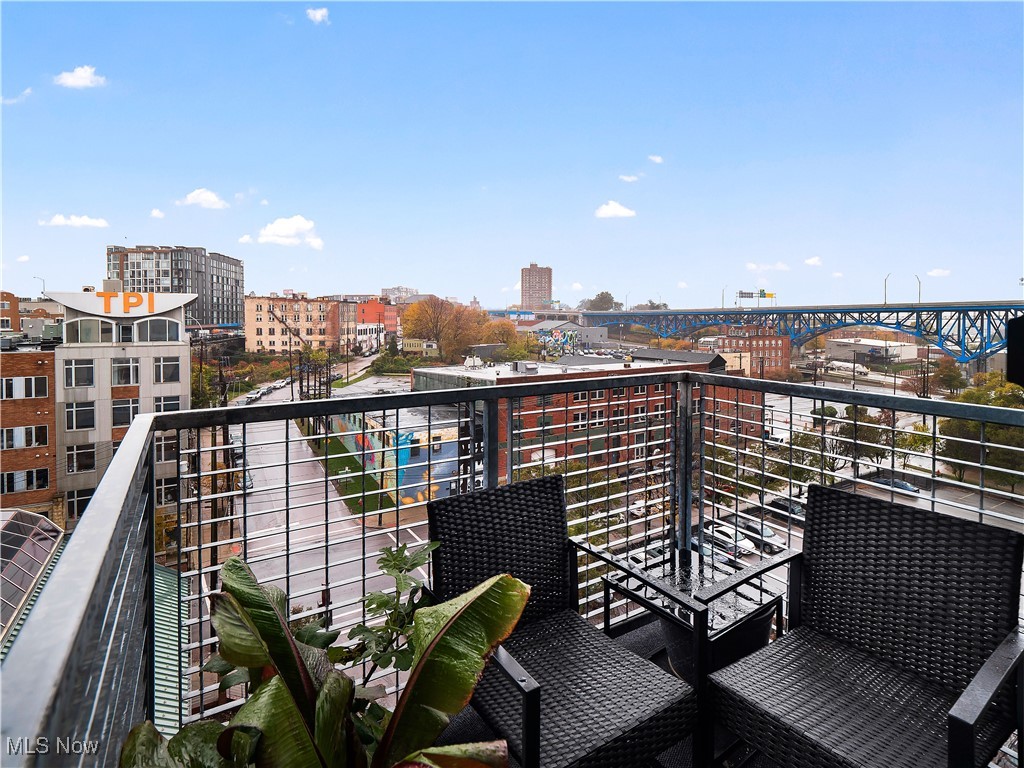 1237 Washington Avenue Cleveland OH 44113