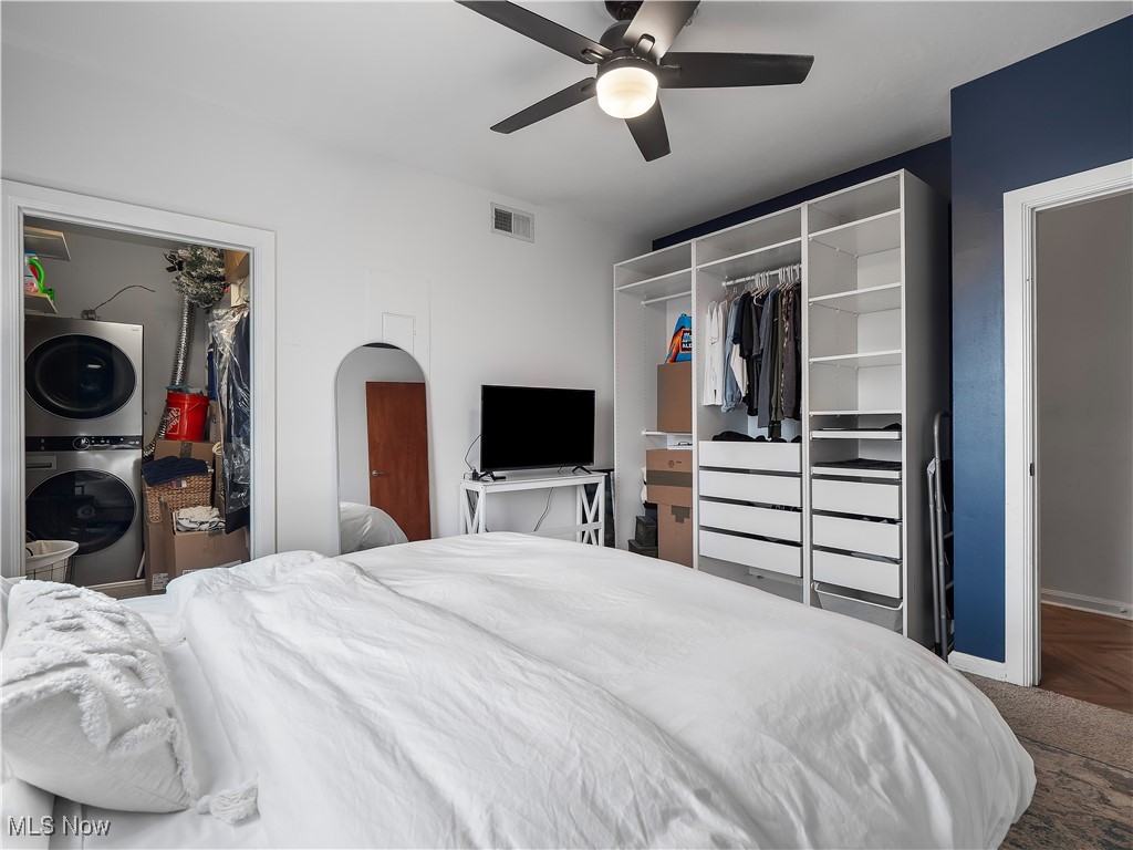 1237 Washington Avenue Cleveland OH 44113