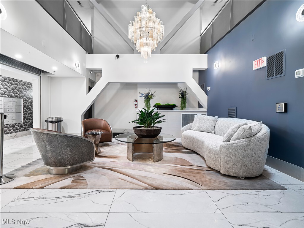 1237 Washington Avenue Cleveland OH 44113