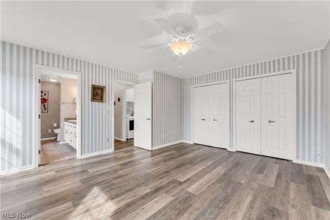 16090 Yarmouth Oval Middleburg Heights OH 44130