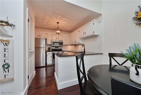225 Westwind Drive Avon Lake OH 44012