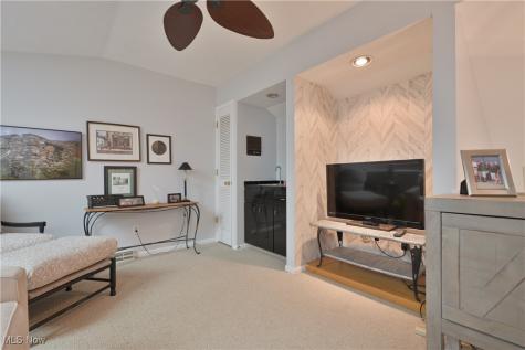 225 Westwind Drive Avon Lake OH 44012