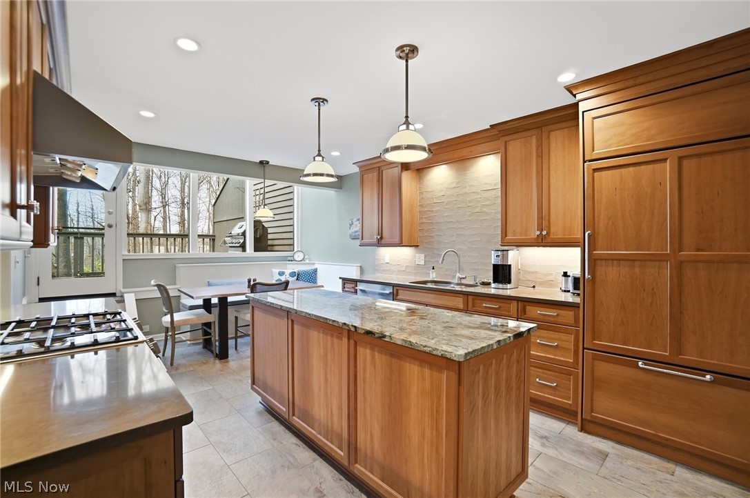 22 Hidden Valley Rocky River OH 44116