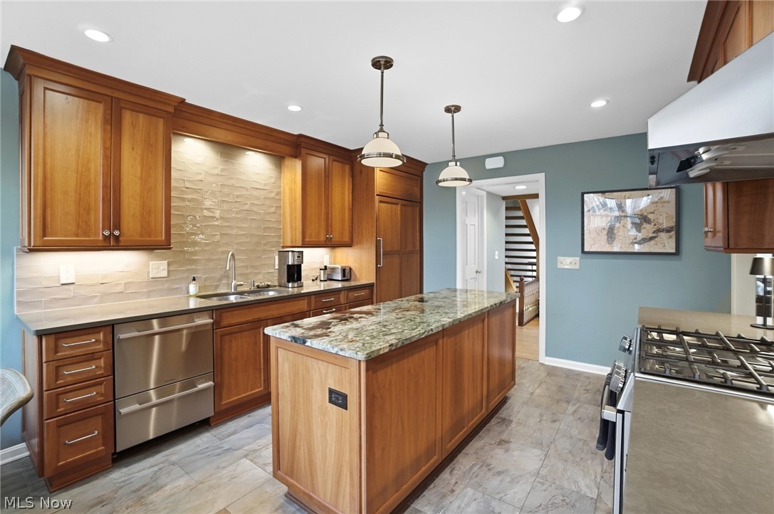 22 Hidden Valley Rocky River OH 44116
